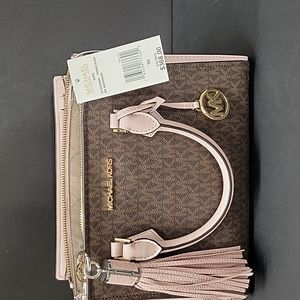 MICHEAL KORS